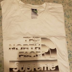 NorthFace X Supreme T shirt